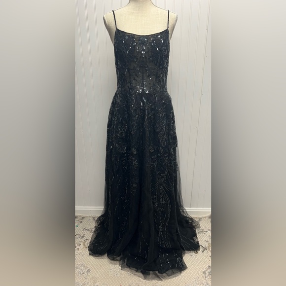JJ’s‎ House Black Chiffon Sequin Sweatheart Neckline Sheer Gown Sz 12